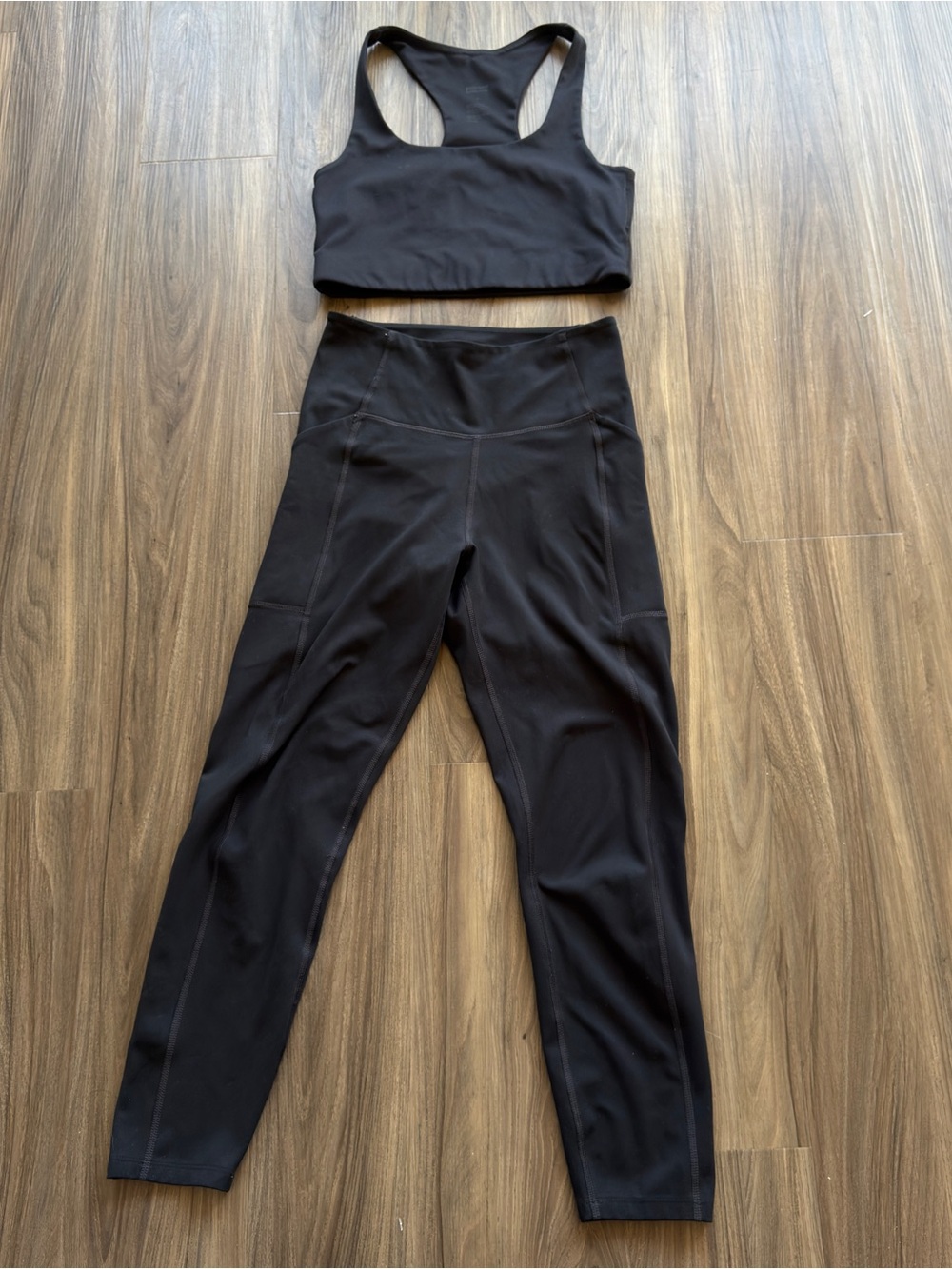 Girlfriend Collective Matching Set - Picture 2 of 4